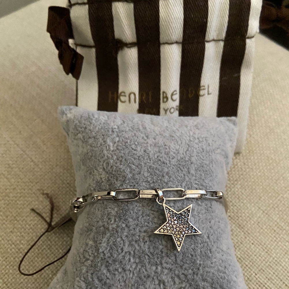 Henri Bendel Pave ⭐️ Star Bracelet